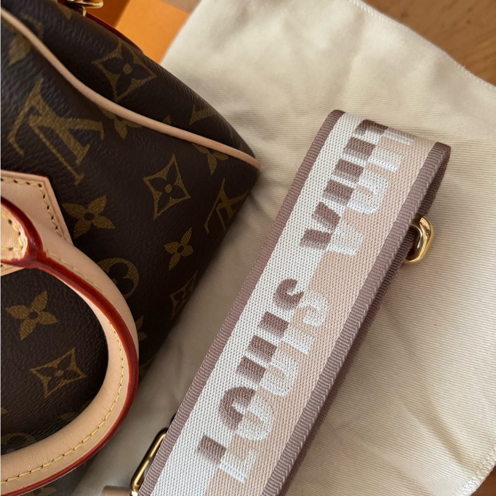 LV Speedy Bandouliere 20 - Picture 14 of 16